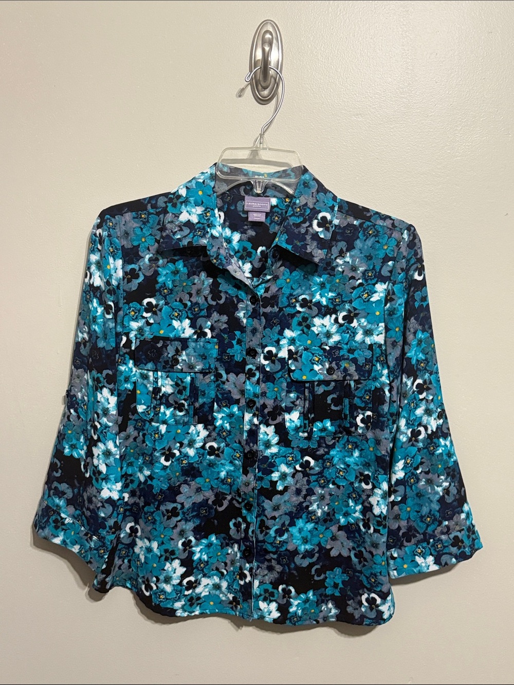 Laura Scott Teal and Navy Floral Button-Front Shirt